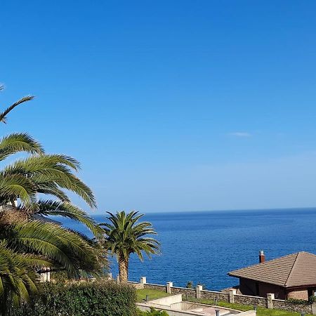 Villa Vistas Al Mar, Urbanizacion Privada Con Piscina De Agua Salada Ajo Luaran gambar